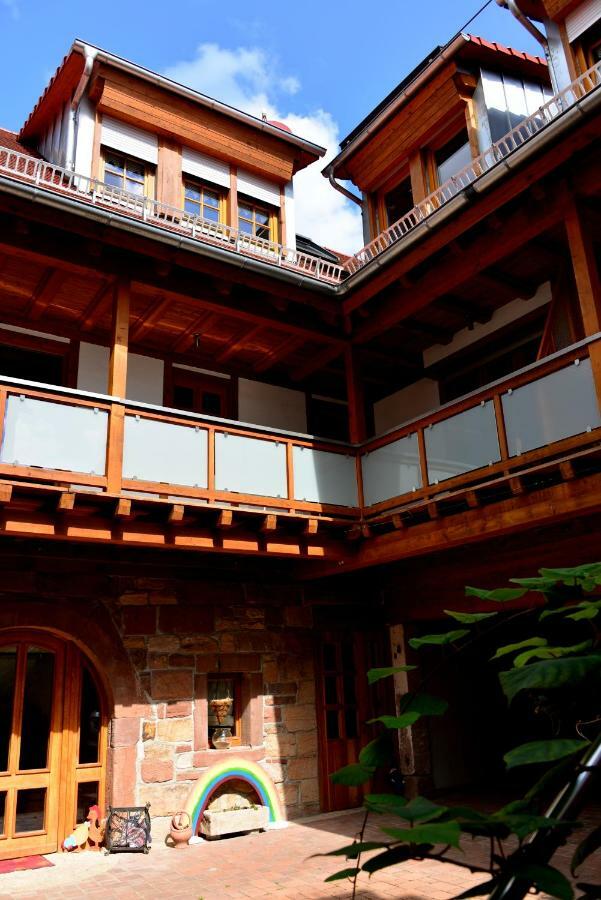Gaestehaus Ehrhardt Schweigen-Rechtenbach Exterior foto